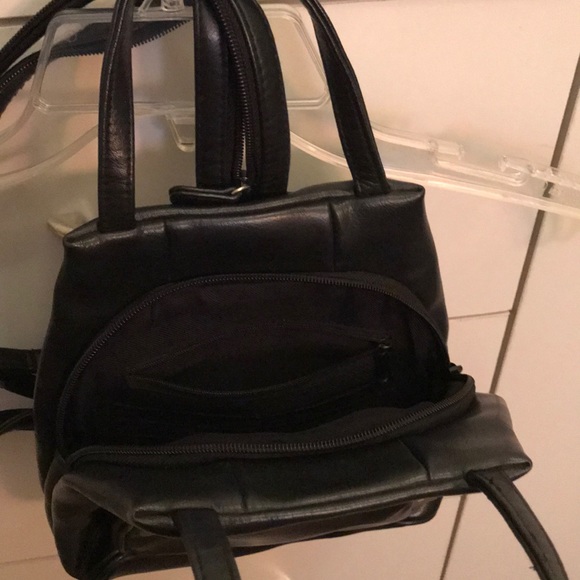 Women’s black backpack - Picture 3 of 5